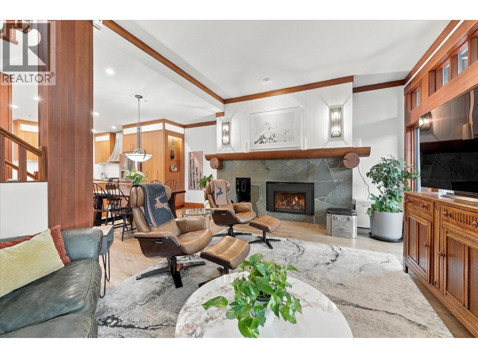23 2324 TALUSWOOD PLACE, Whistler