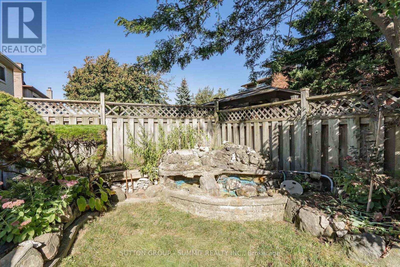437 Eaglewood Drive, Hamilton, ON photo 32