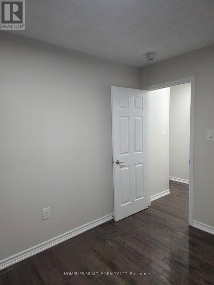 229 Remembrance Road — photo 39