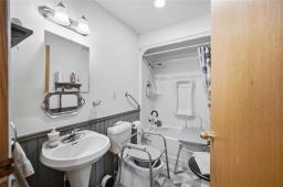 13 Harbour Cove, St Francois Xavier, MB R4L1C3 Photo 24