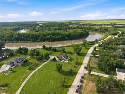 13 Harbour Cove, St Francois Xavier, MB R4L1C3 Photo 49
