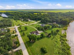 13 Harbour Cove, St Francois Xavier, MB R4L1C3 Photo 50