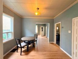 671 Boyd Avenue, Winnipeg, MB R2W1R4 Photo 7