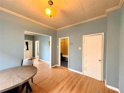 671 Boyd Avenue, Winnipeg, MB R2W1R4 Photo 8