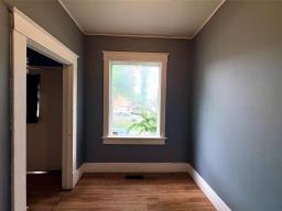 671 Boyd Avenue, Winnipeg, MB R2W1R4 Photo 10