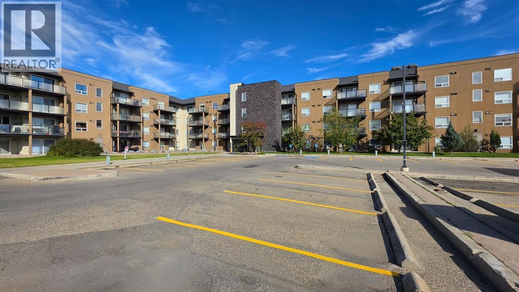 #415 9124 96 Avenue - 1
