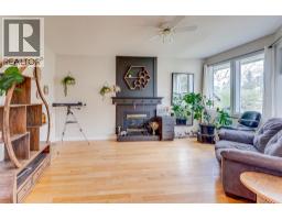 Family room - 4671 Grandview Flats Road S, Spallumcheen, BC V4Y0P6 Photo 9