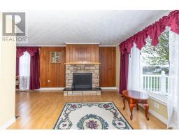 11 Maclean Street, Sydney Mines, NS B1V1E1 Photo 17