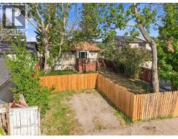 84 Falconridge Place NE - photo 33
