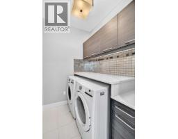 2220 33 Street Sw, Calgary, AB T3E2T1 Photo 30