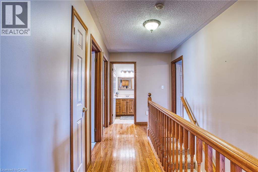 755 WALLACE Avenue S - 31