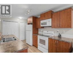 2430, 700 Willowbrook Road NW - photo 6