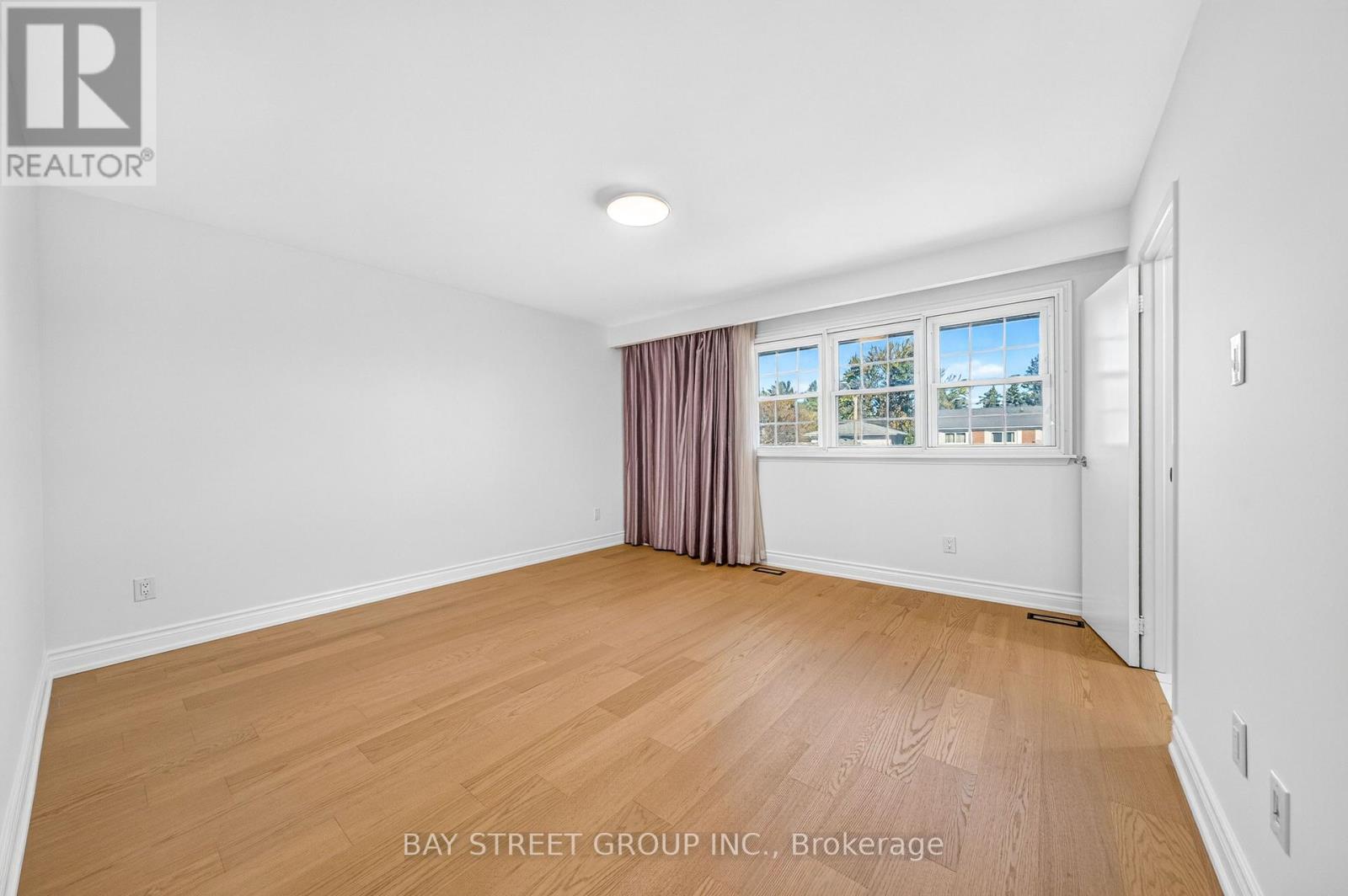 203 Cassandra Boulevard, Toronto, ON photo 23