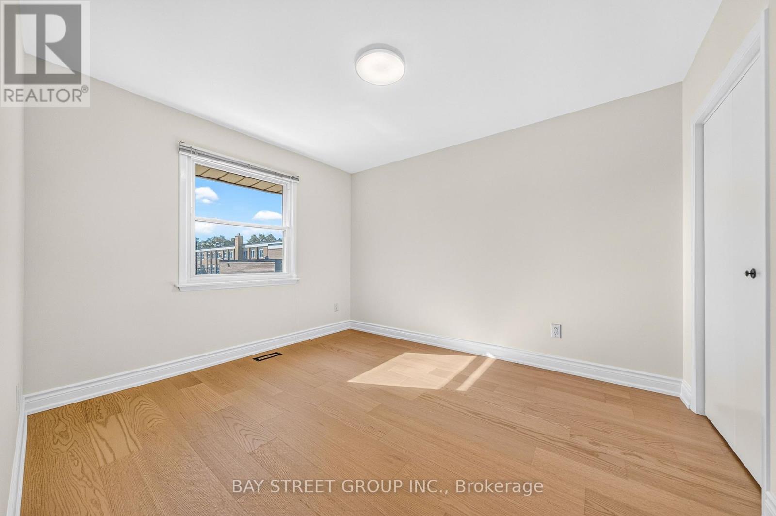 203 Cassandra Boulevard, Toronto, ON photo 26