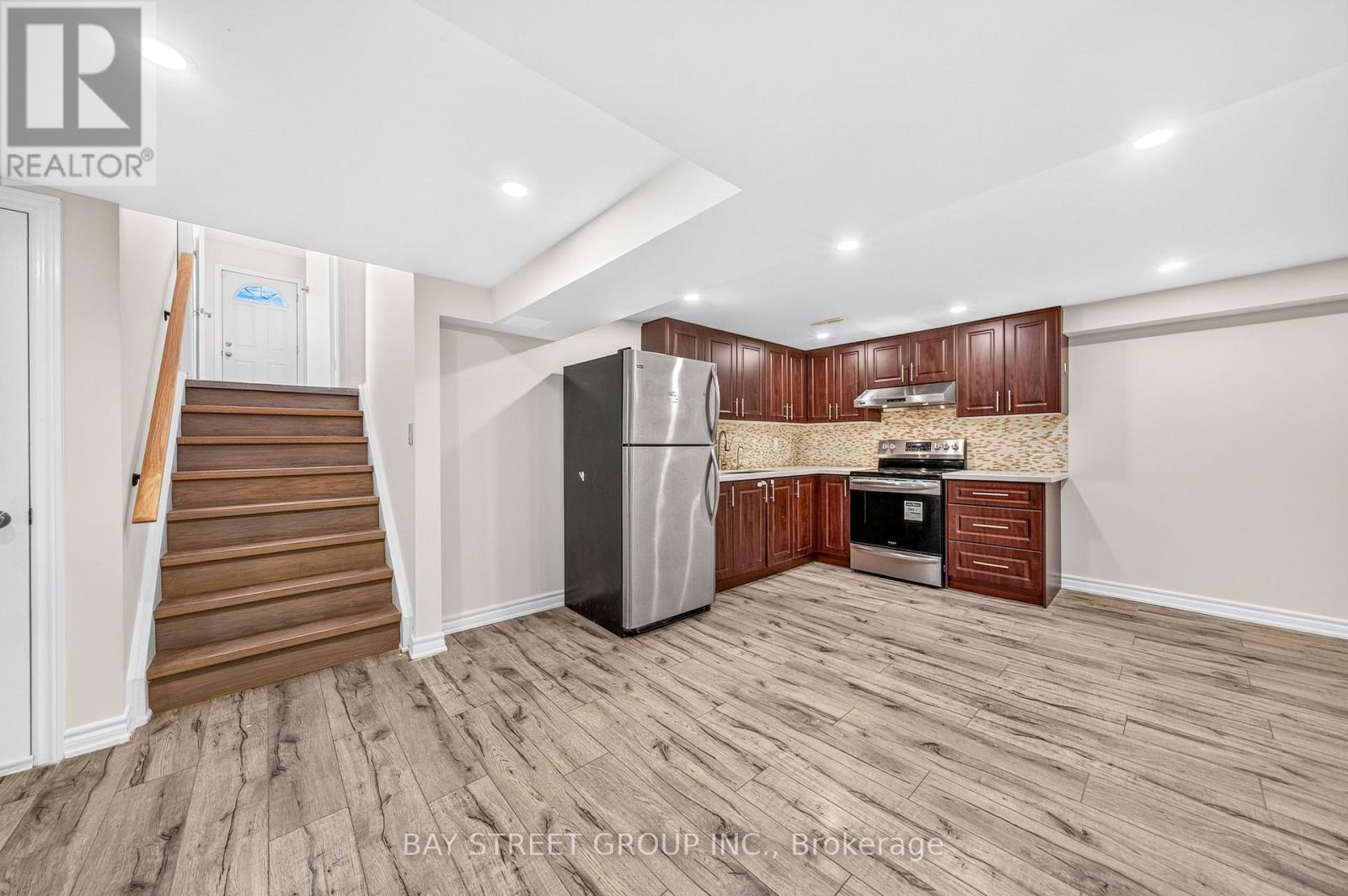203 Cassandra Boulevard, Toronto, ON photo 33
