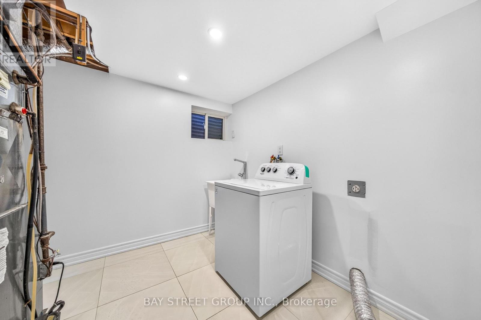 203 Cassandra Boulevard, Toronto, ON photo 34