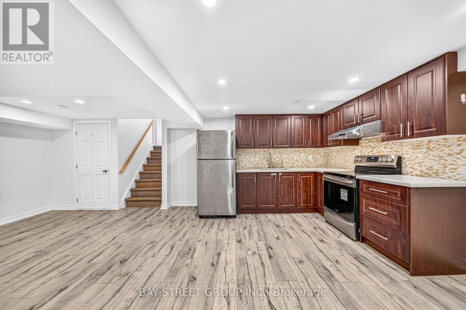 203 Cassandra Boulevard, Toronto, ON photo 35