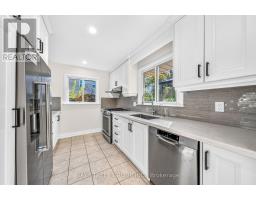 203 Cassandra Boulevard, Toronto, ON M3A1T5 Photo 13