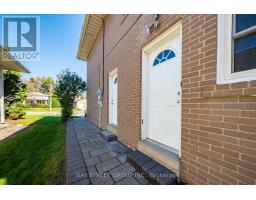 203 Cassandra Boulevard, Toronto, ON M3A1T5 Photo 28