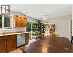2778 Kingswood Rd, Langford, BC V9B3J9 Photo 13