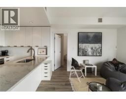 501 83 Saghalie Rd, Victoria, BC V9A0E7 Photo 12