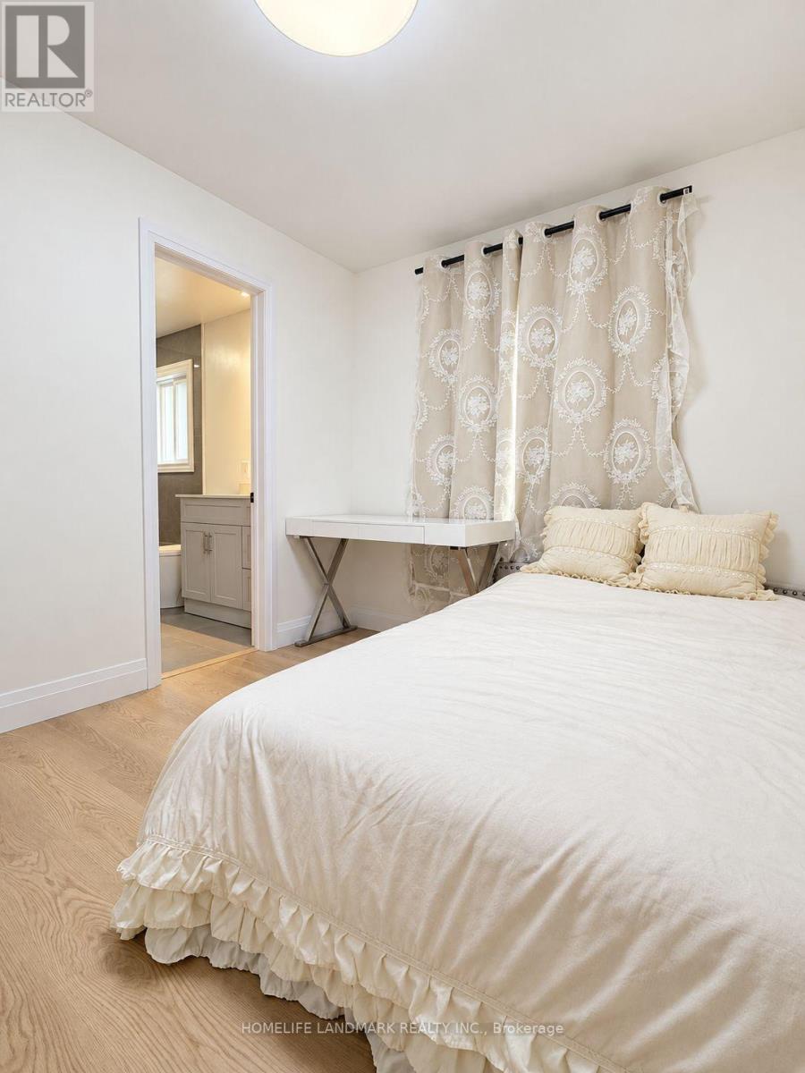 136 Grandview Avenue, Markham, ON photo 14