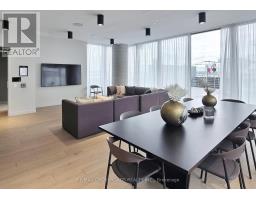 1611 - 1000 Portage Parkway, Vaughan, ON L4K0L1 Photo 11