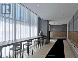 1611 - 1000 Portage Parkway, Vaughan, ON L4K0L1 Photo 13