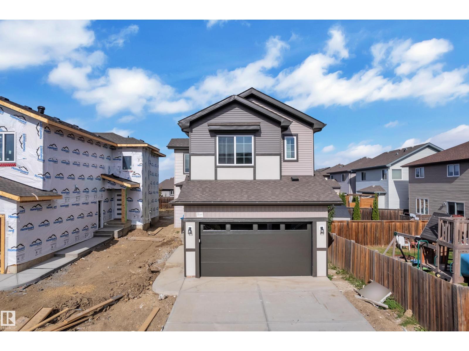 58 SILVERSTONE DR - 1