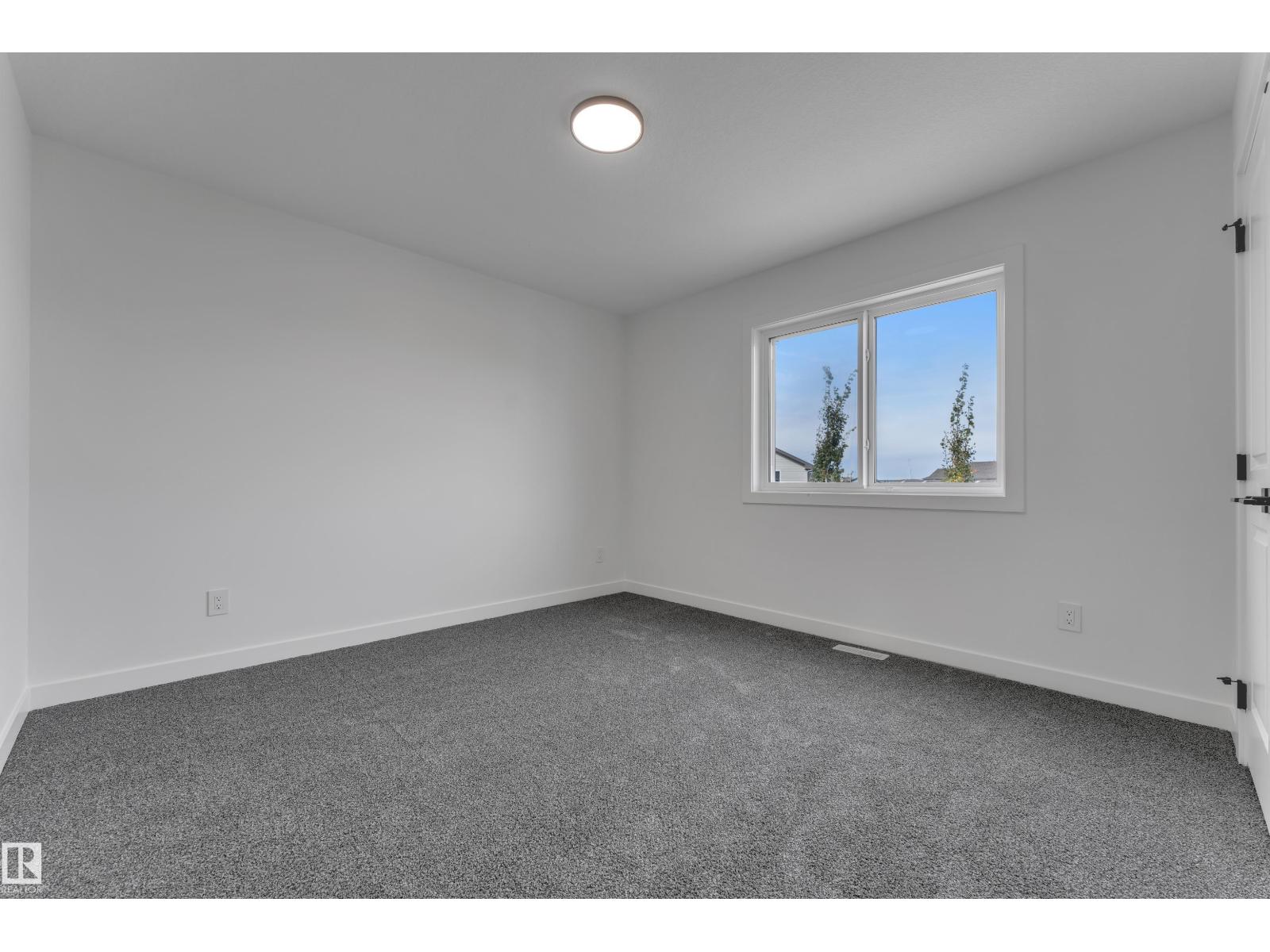 58 SILVERSTONE DR - 30