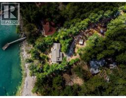 6608 Razor Point Rd, Pender Island, BC V0N2M1 Photo 34