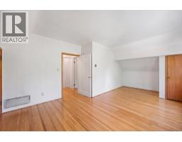 3296 Granville Street, Vancouver, BC V6H3K3 Photo 32