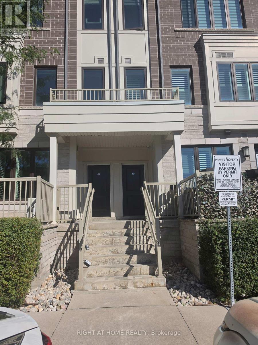 15- 95 EASTWOOD PARK Garden, Toronto, ON photo 2