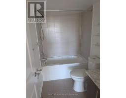 15 - 95 Eastwood Park Garden, Toronto, ON M8W0B9 Photo 11