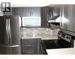 Great room - 1411 Walkers Line Unit# 401, Burlington, ON L7M4P5 Photo 6