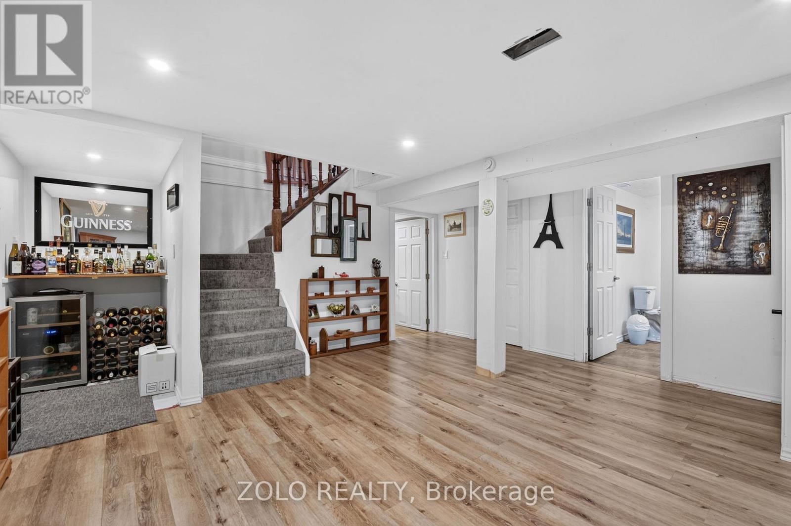 381 BEACHVIEW AVENUE - 31