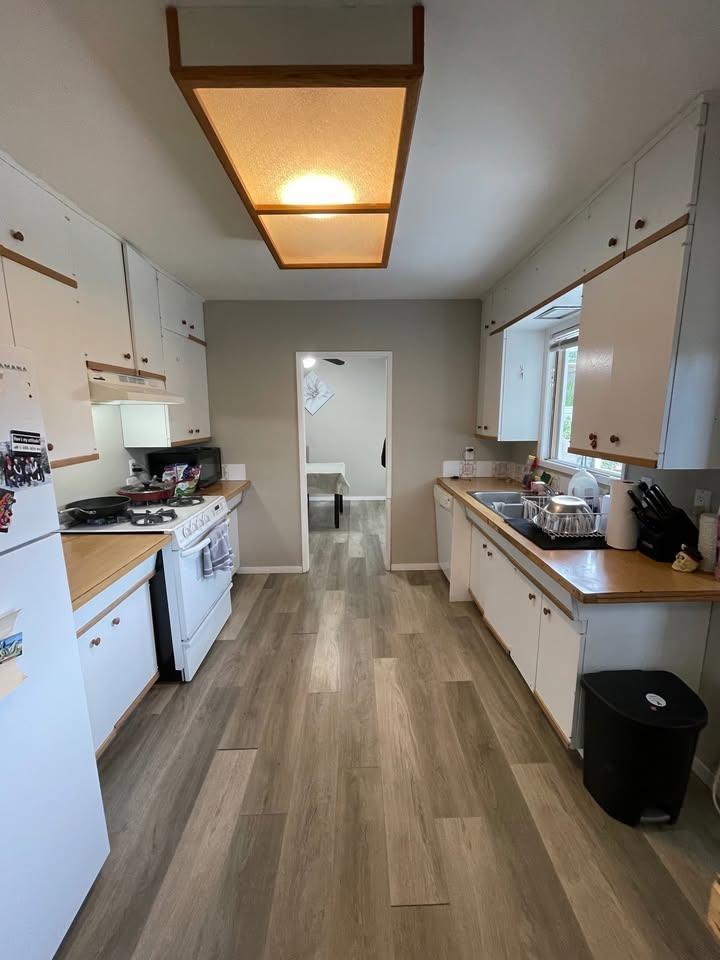 1824 AGASSIZ AVENUE, Agassiz, Agassiz