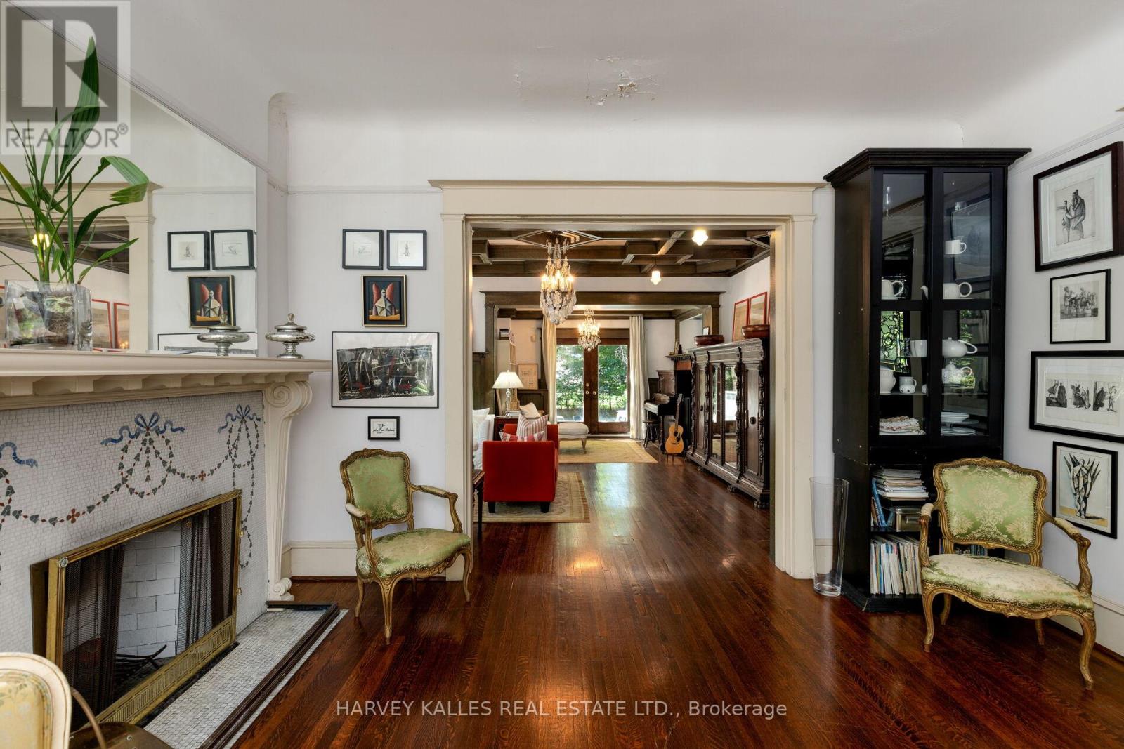 114 Glen Road, Toronto, ON photo 12