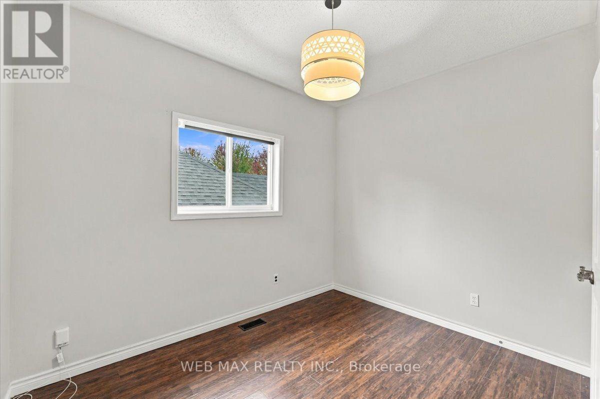 7 DUDLEY COURT - Image 26