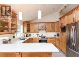 1530 Grayling Dr, Comox, BC V9M3Z7 Photo 21