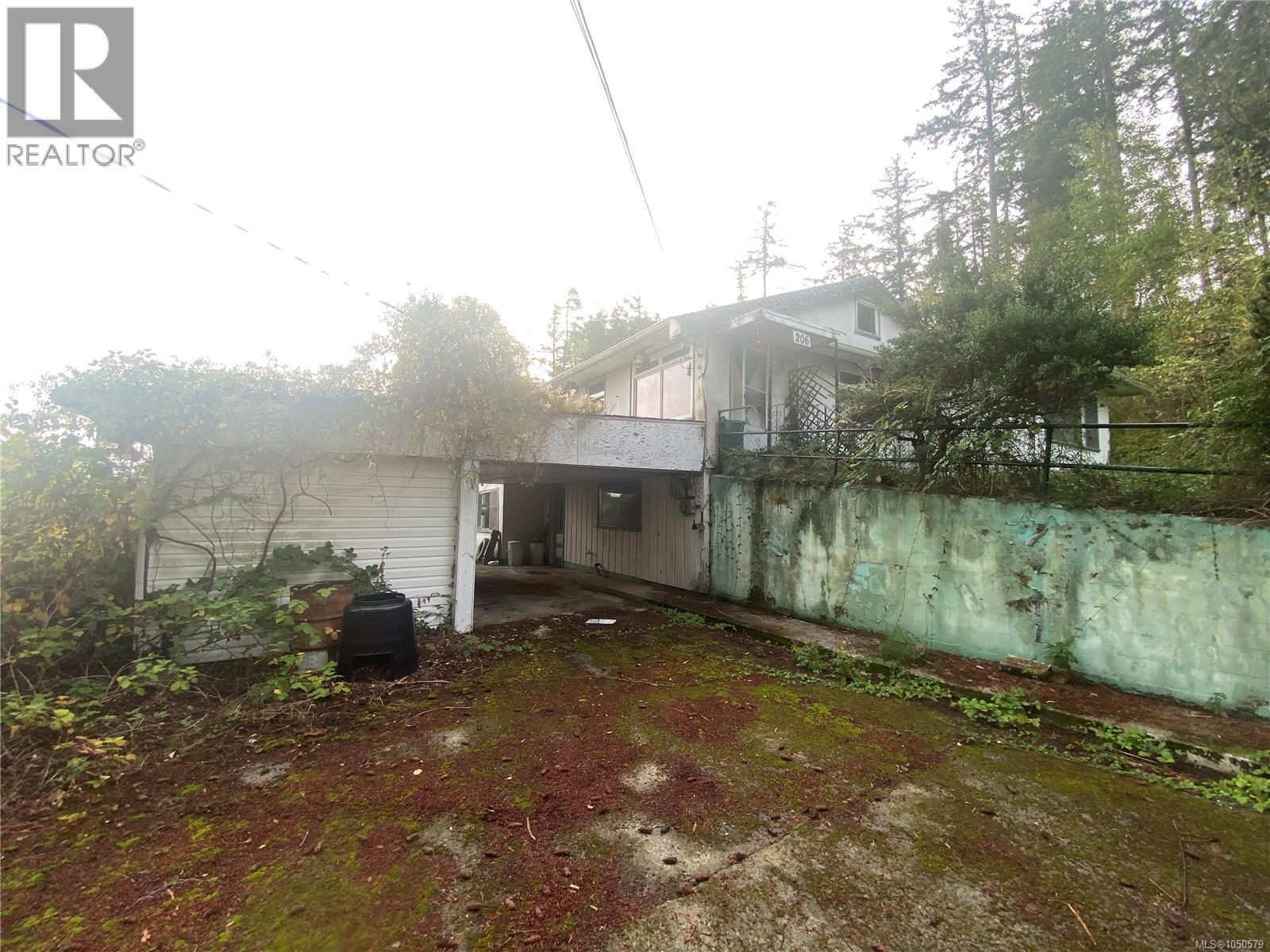 206 King Rd - 3