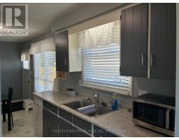 94 Carriage Road, St  Catharines, ON L2P3S8 Photo 7