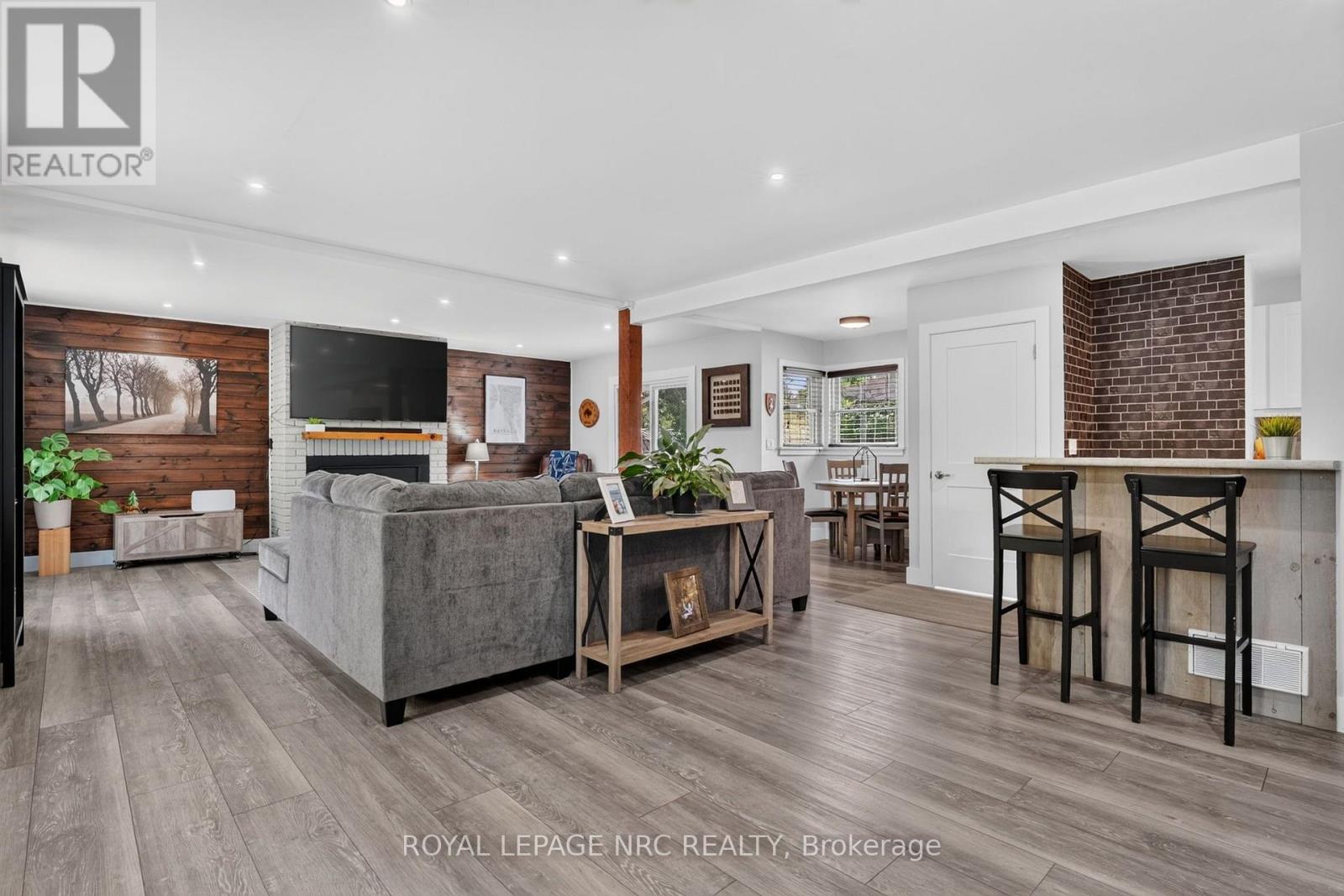 1225 BENNER AVENUE - Image 3