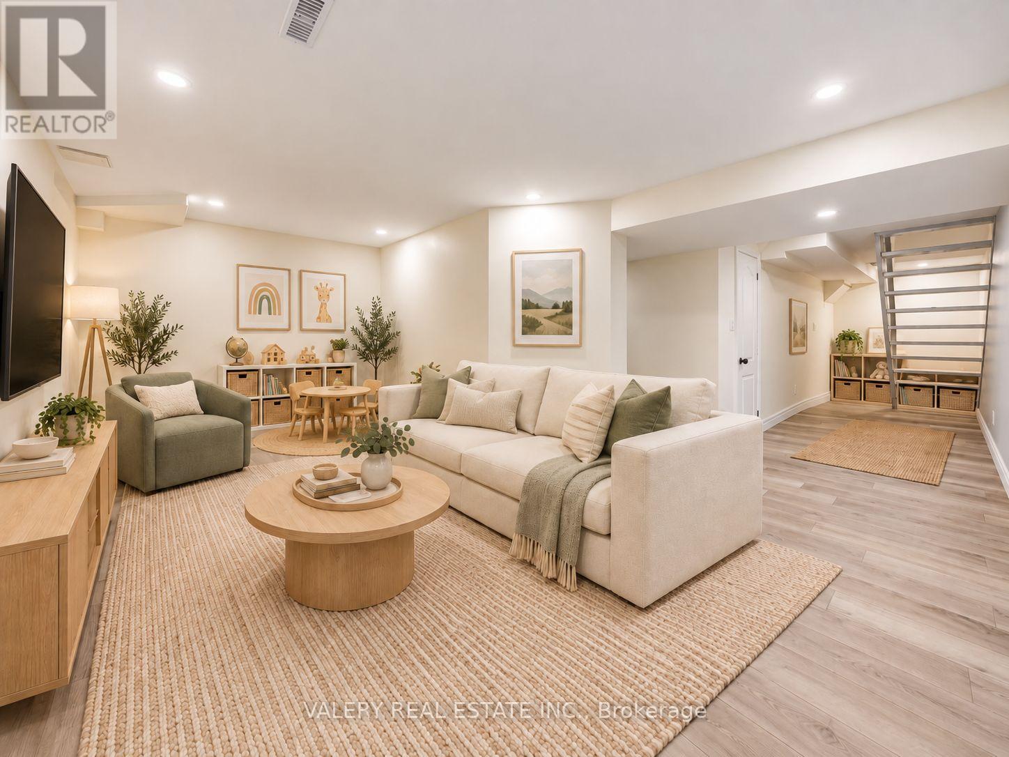 #50 1131 SANDHURST CIRCLE - 25