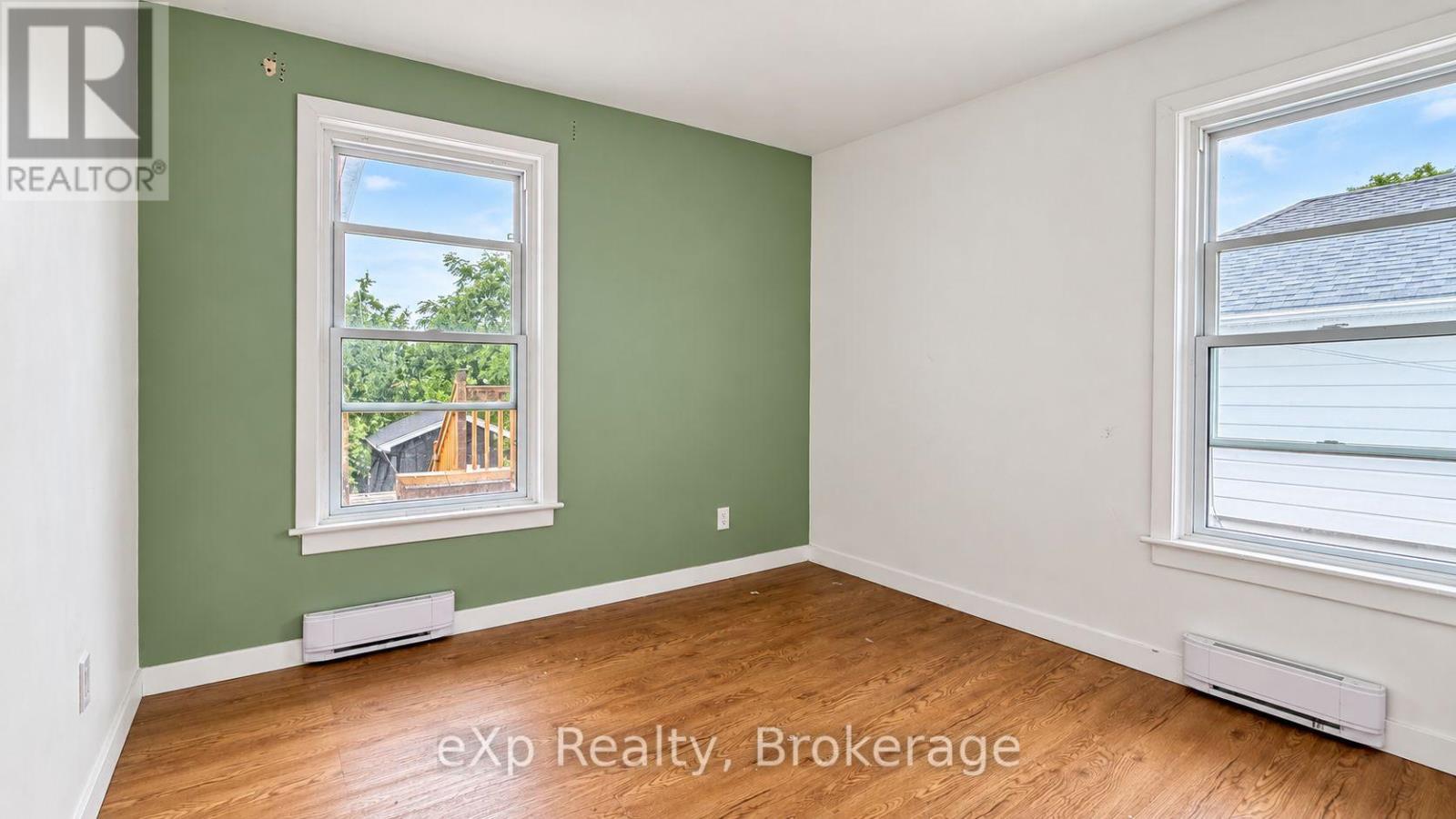 20 Charlotte Street — photo 11