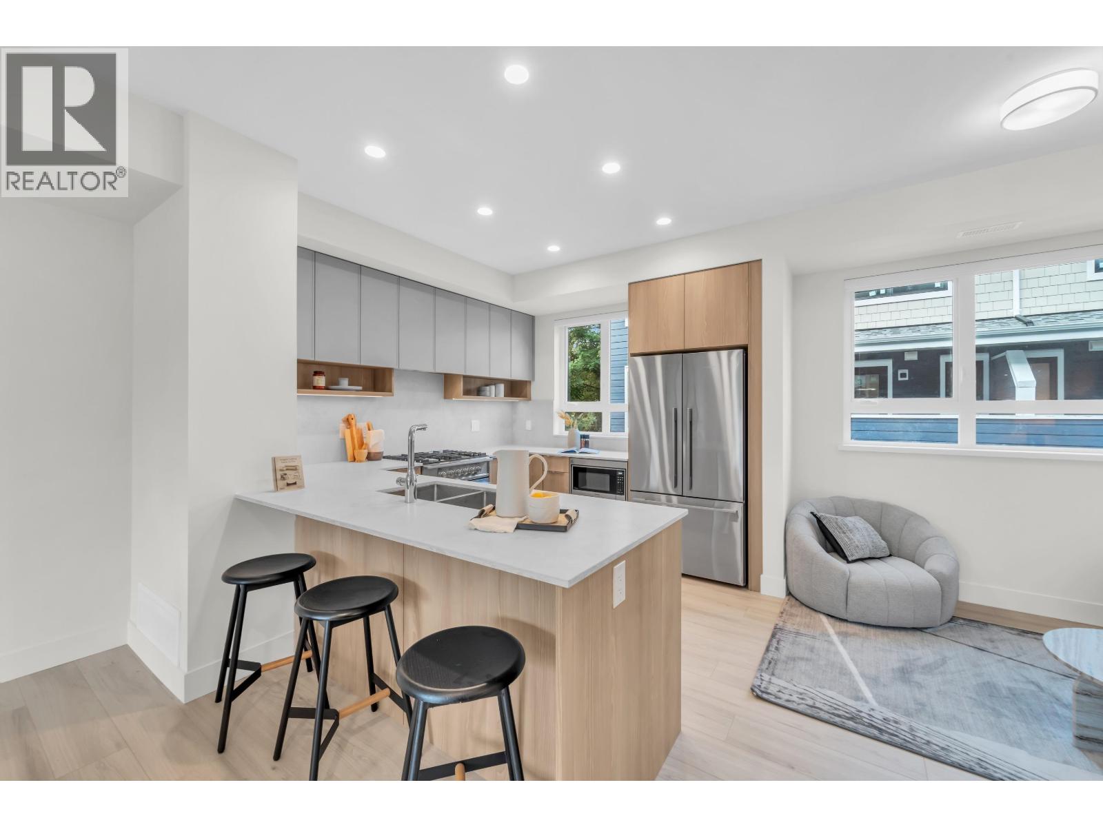 6 9331 FERNDALE ROAD, Richmond - Image 1