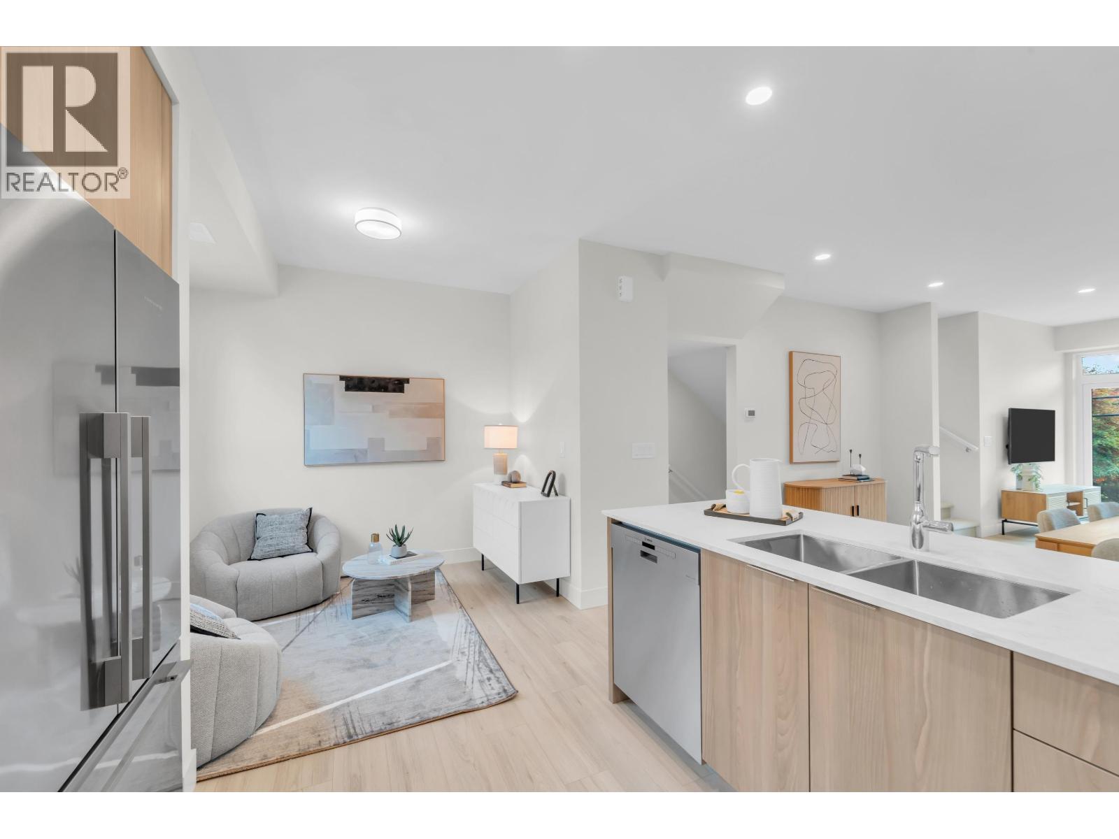 6 9331 FERNDALE ROAD, Richmond - Image 1