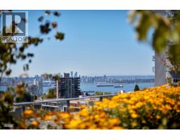 807 135 E 13th Street, Vancouver, BC V7L0J8 Photo 38