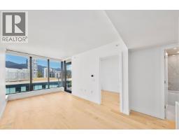 807 135 E 13th Street, Vancouver, BC V7L0J8 Photo 8
