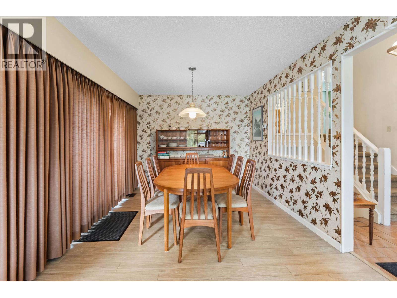 695 MACINTOSH STREET, Coquitlam - Image 1
